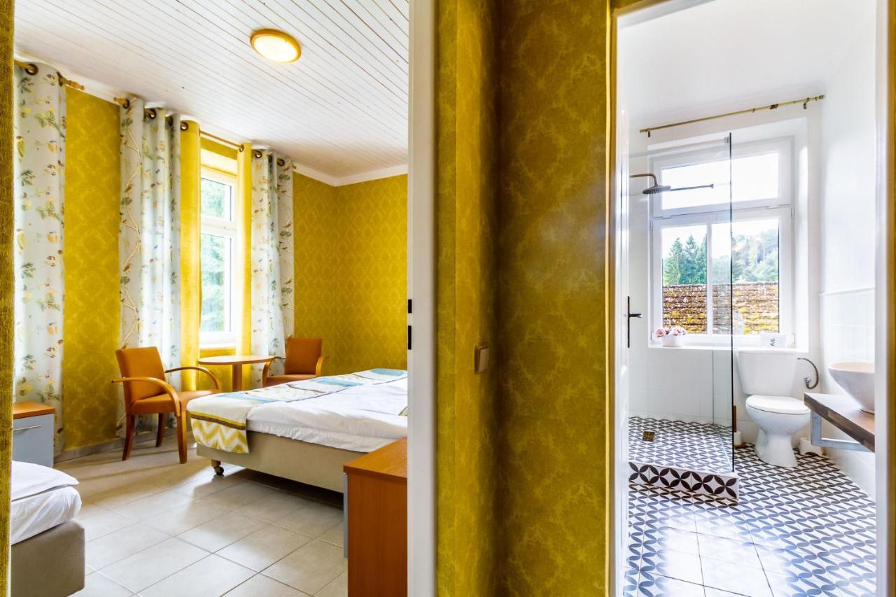 Penzion Kokorin Forest Villa Konradov Exterior foto